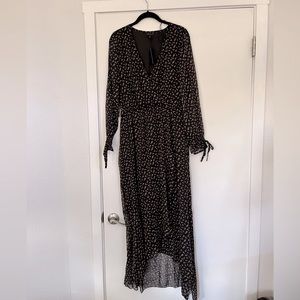 NWT Kendall + Kylie cherry print maxi floral dress size MED